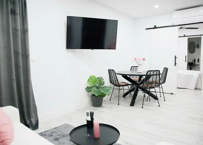 Appartamento Deluxe Lineros 34 Con Parking A 150 Mts Cordova